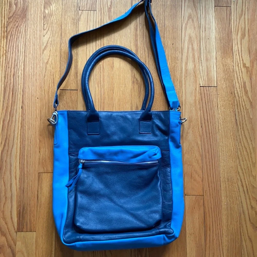 Large leather shoulder bag